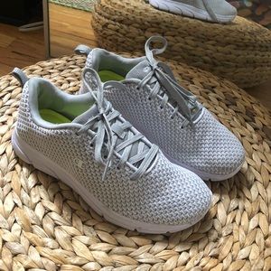 Champion - Baby Blue / Light Grey Sneakers